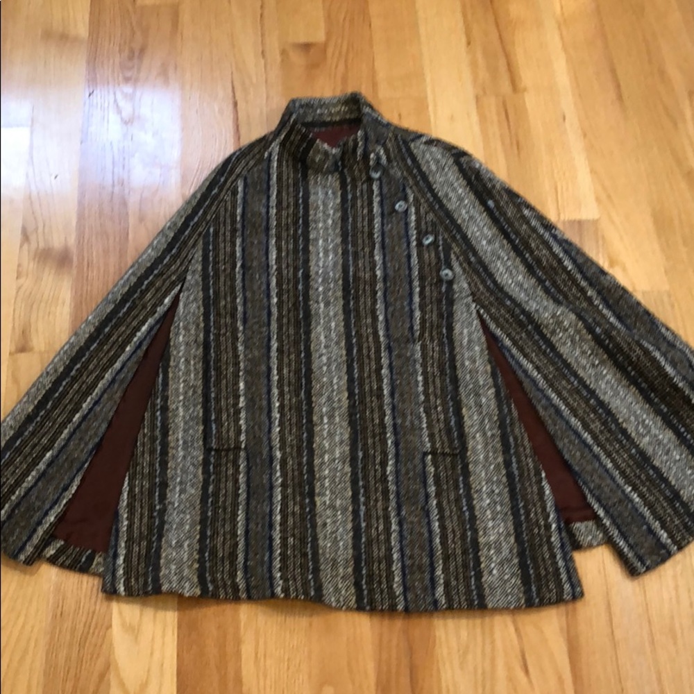 HOURIHAN BY Jimmy HOURIHAN of Dublin Wool Poncho
